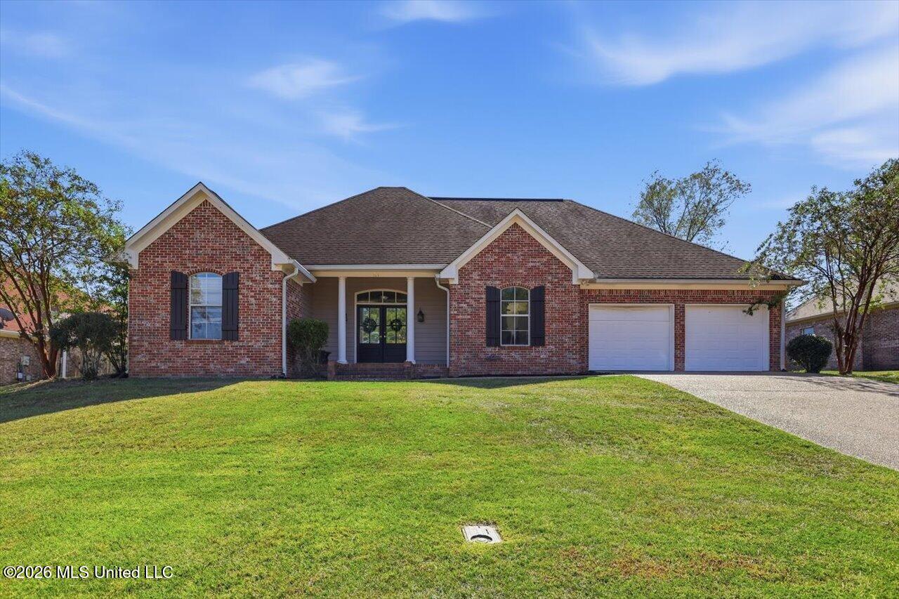 213 Travis Trail — photo