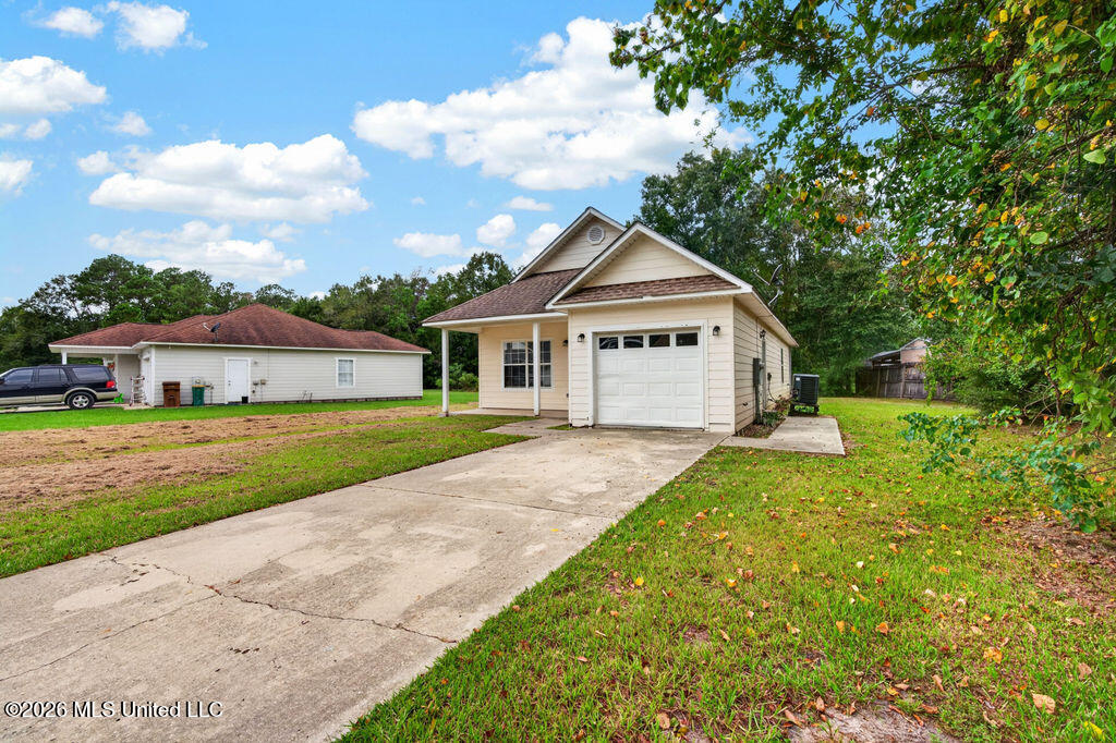 11609 Oaklane Drive — photo