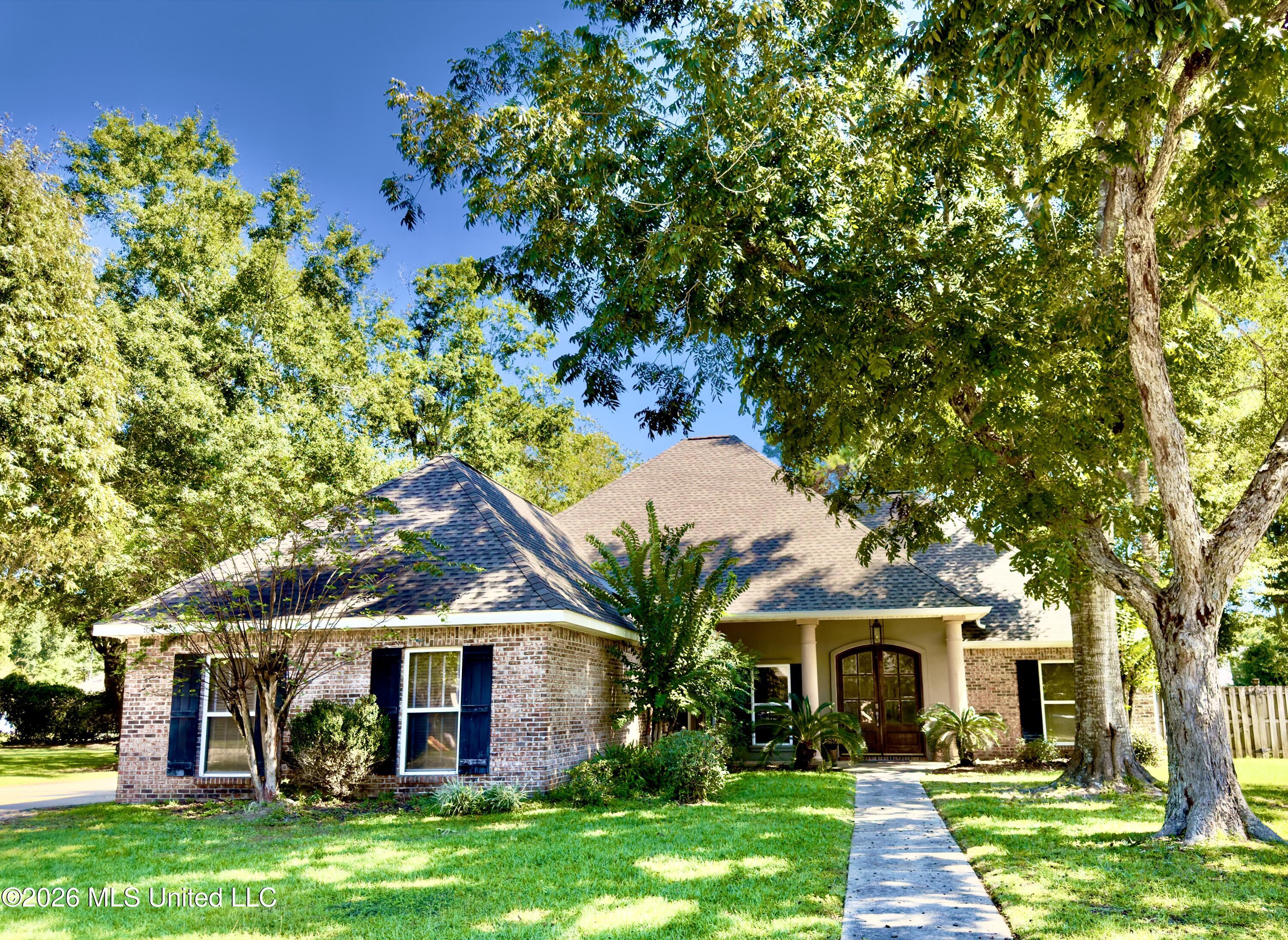 814 Canebreak Drive — photo