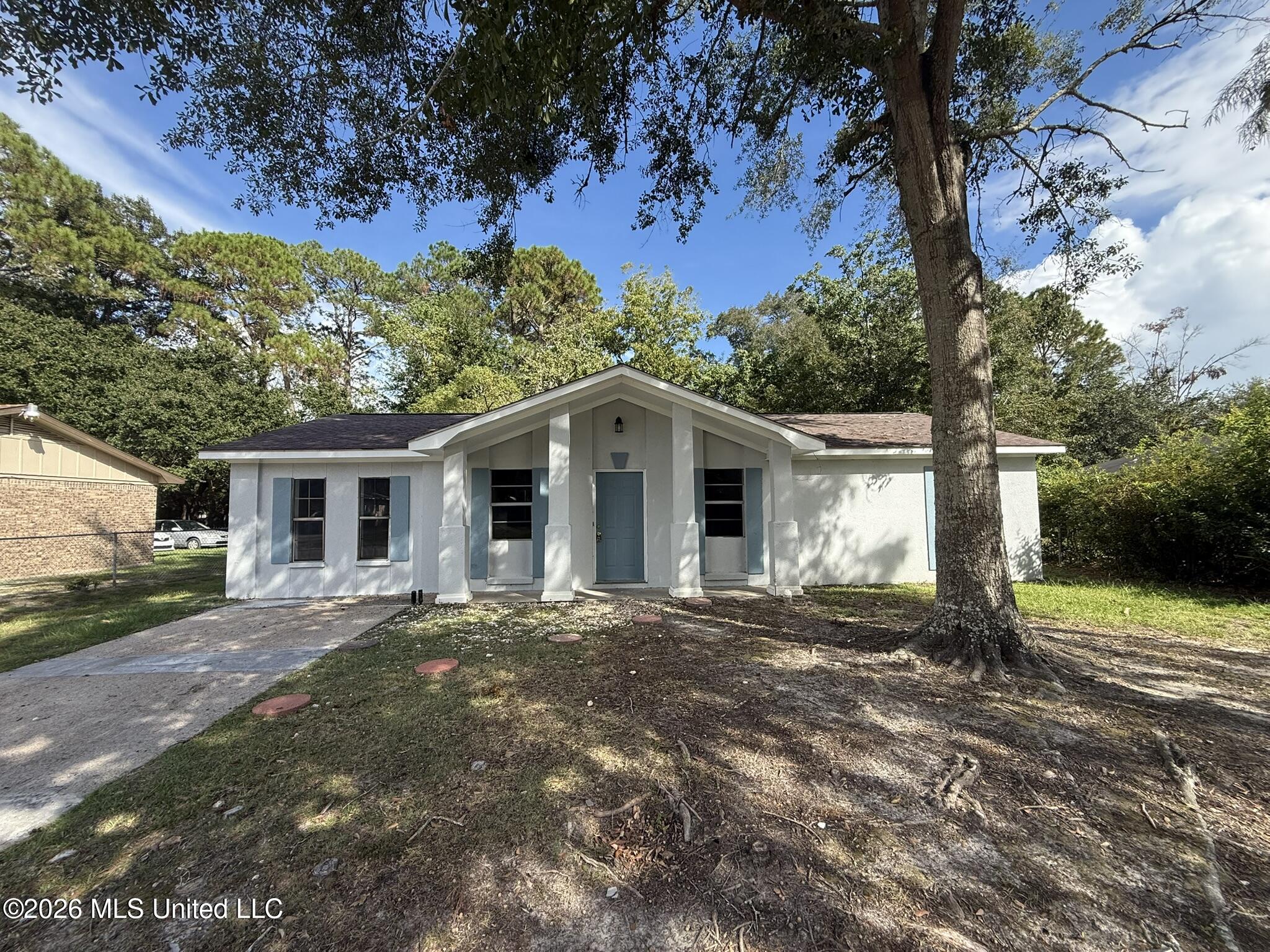 2634 Ridgeway Drive — photo
