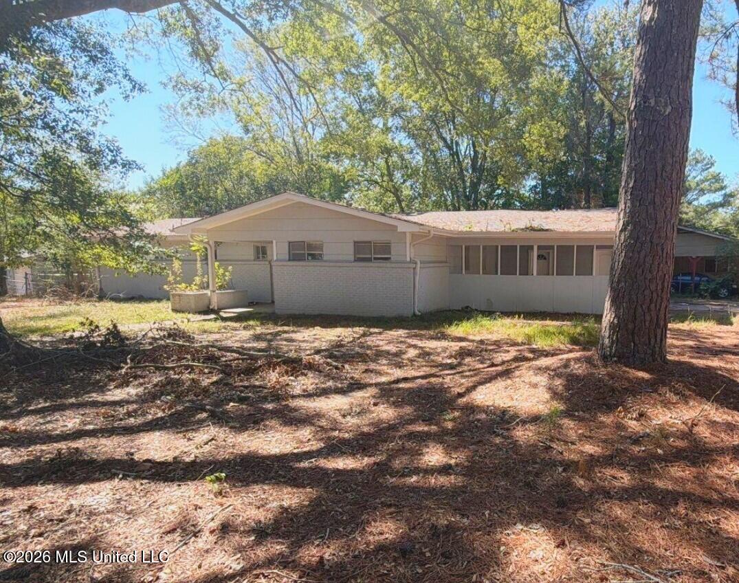 1607 Meadow Forest Drive — photo