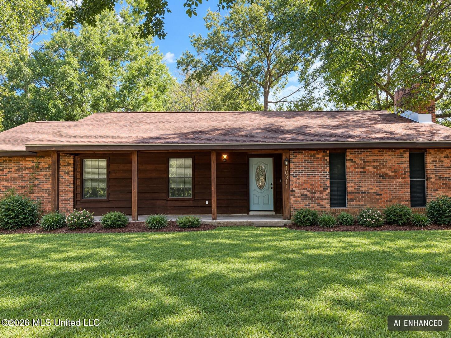105 Brookhollow Drive — photo