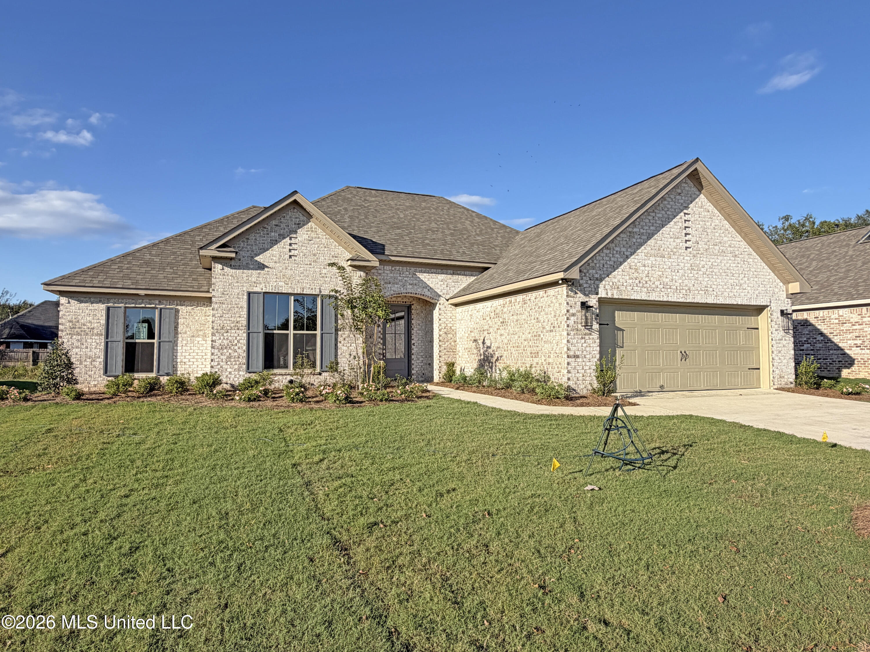 314 Brookfield Circle — photo