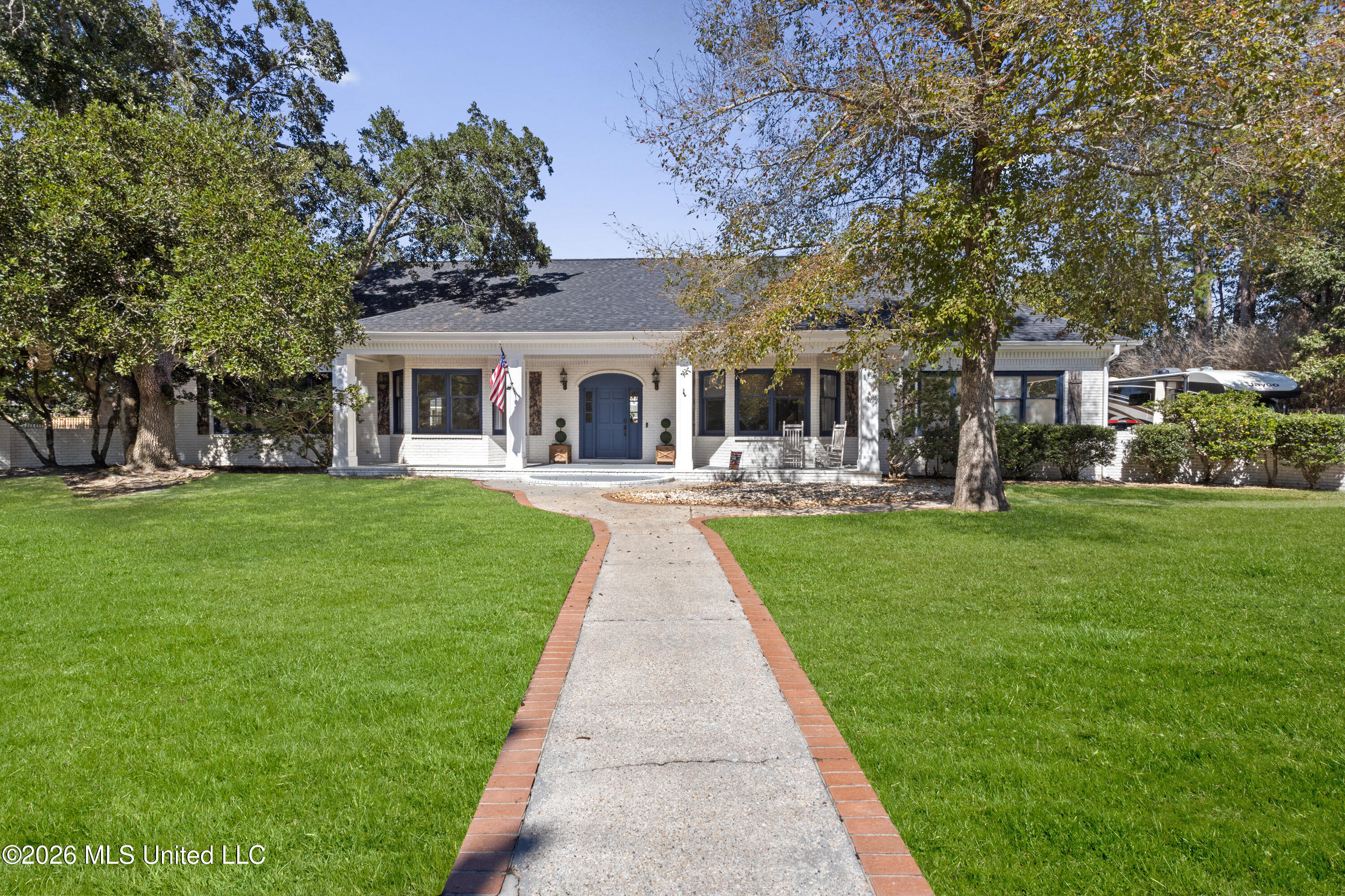 1009 Pino Street — photo