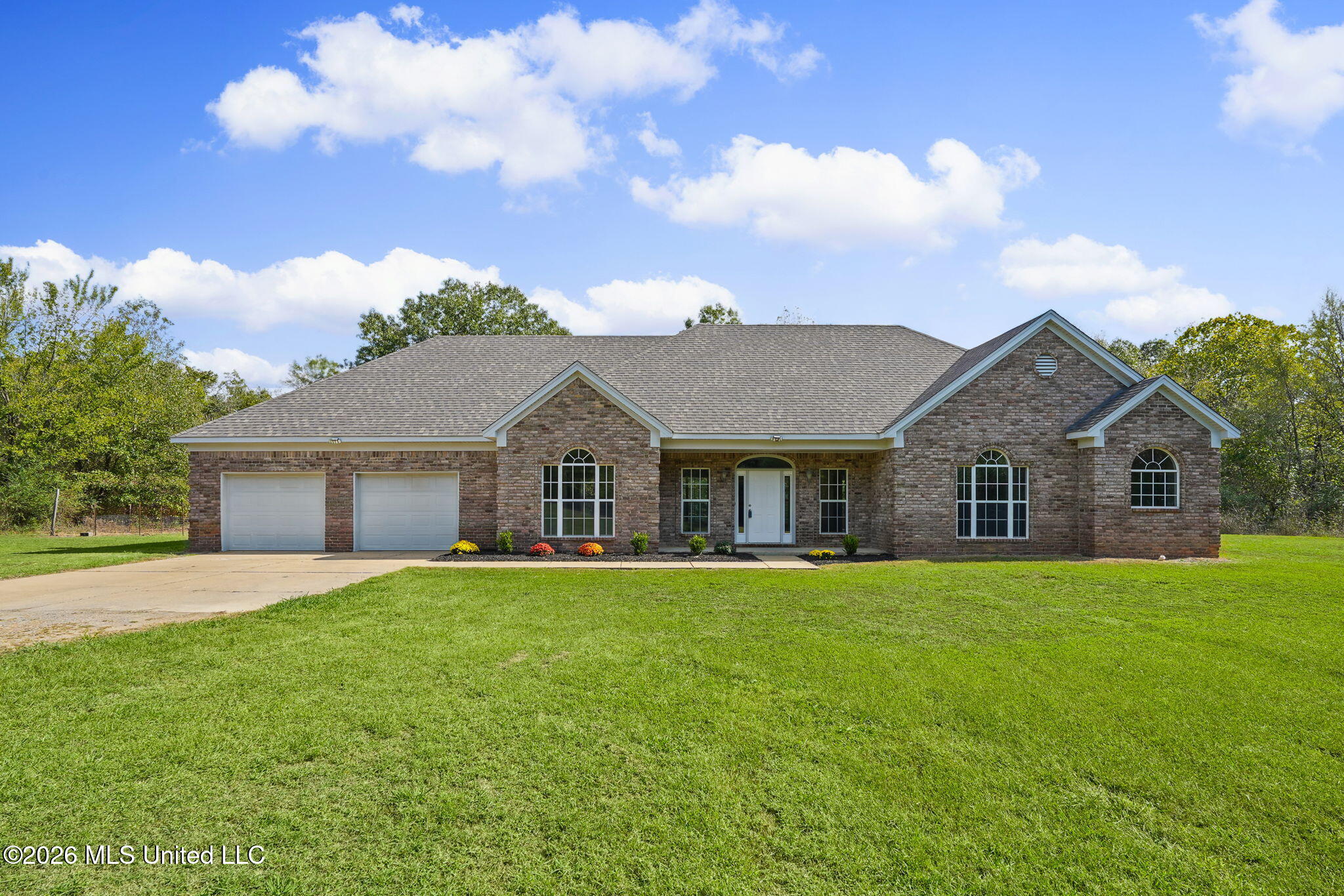 13181 Cathy Road — photo