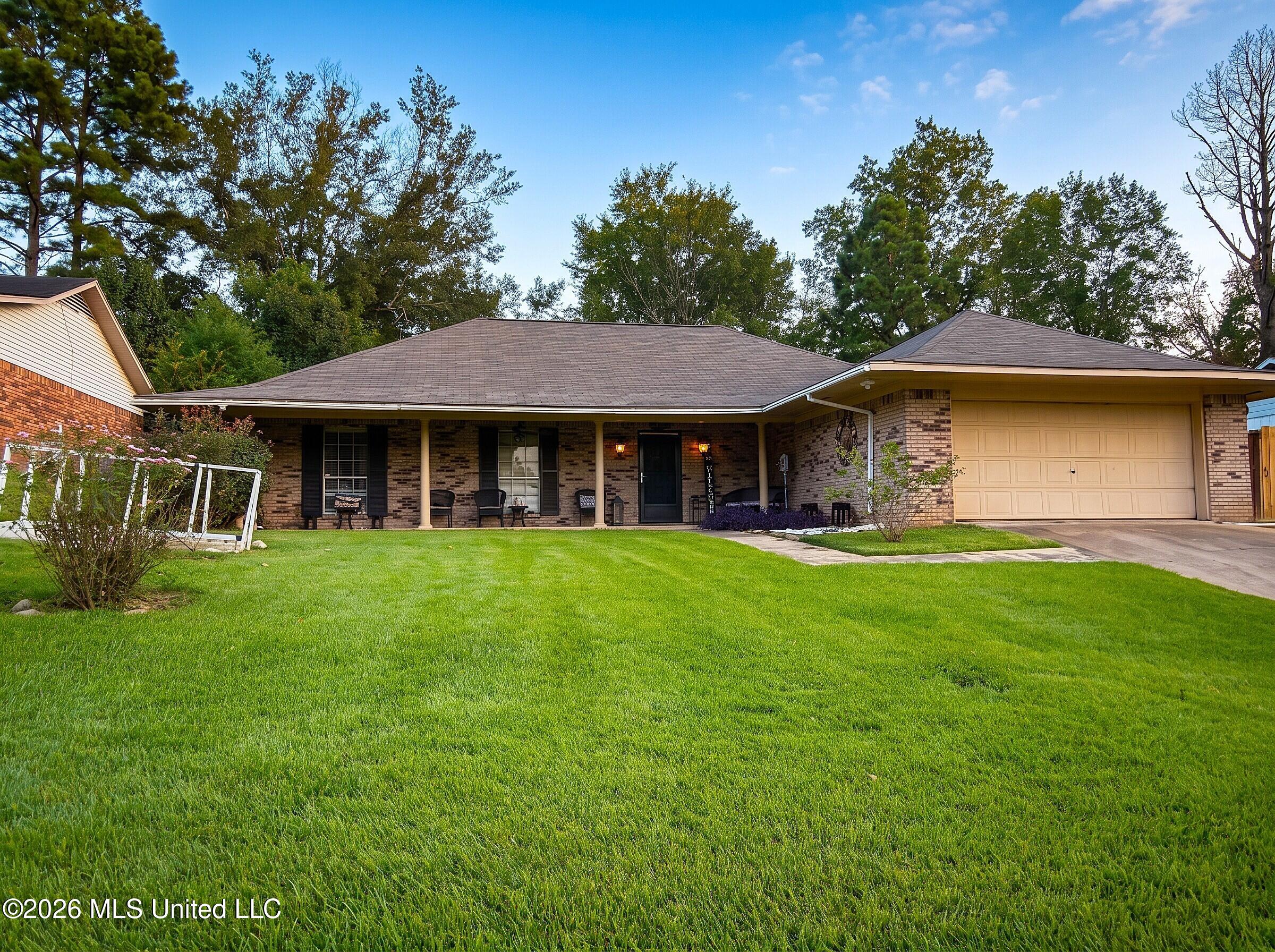 5409 Brookhollow Drive — photo