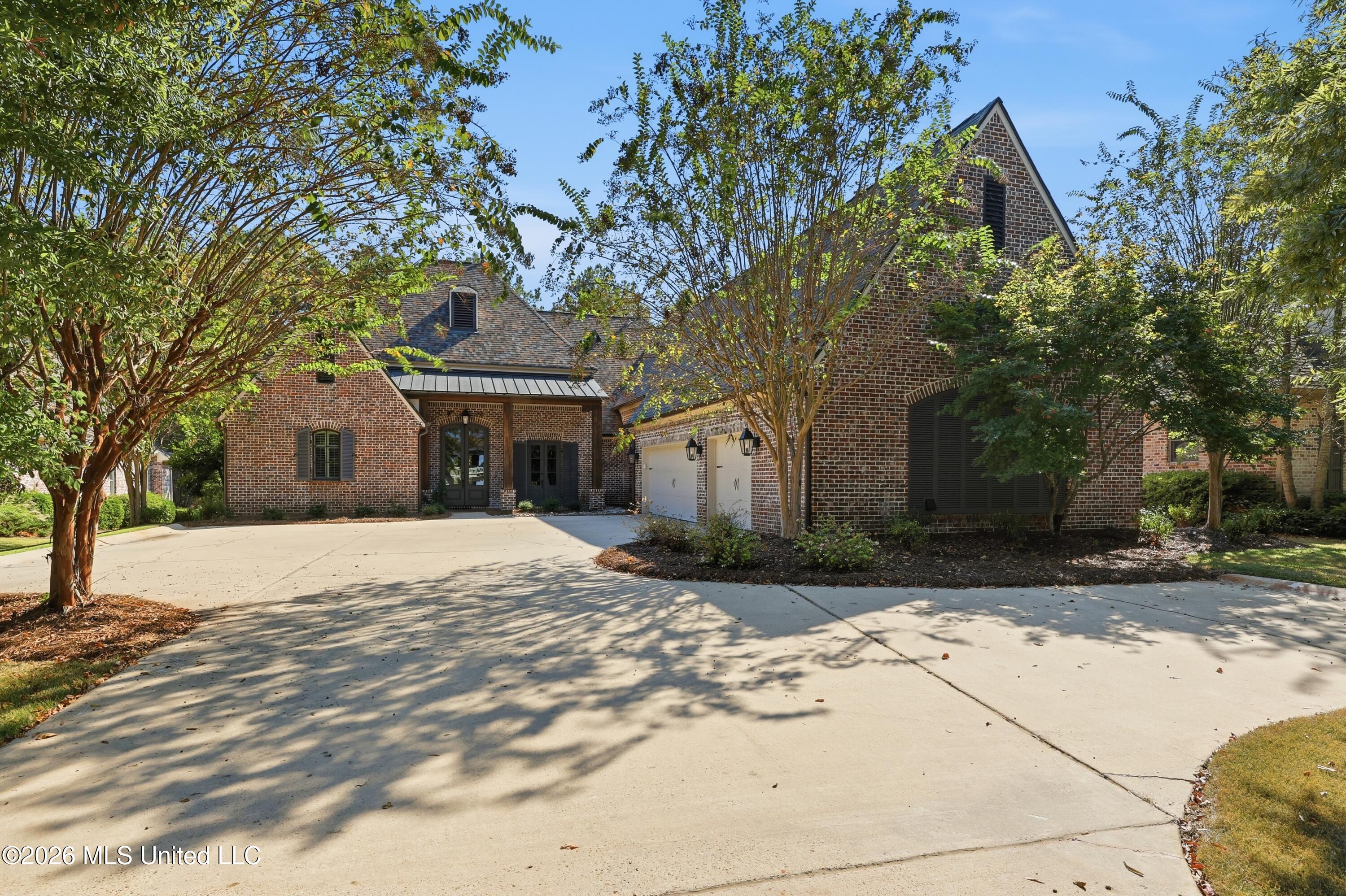 113 Ivy Brook Drive — photo