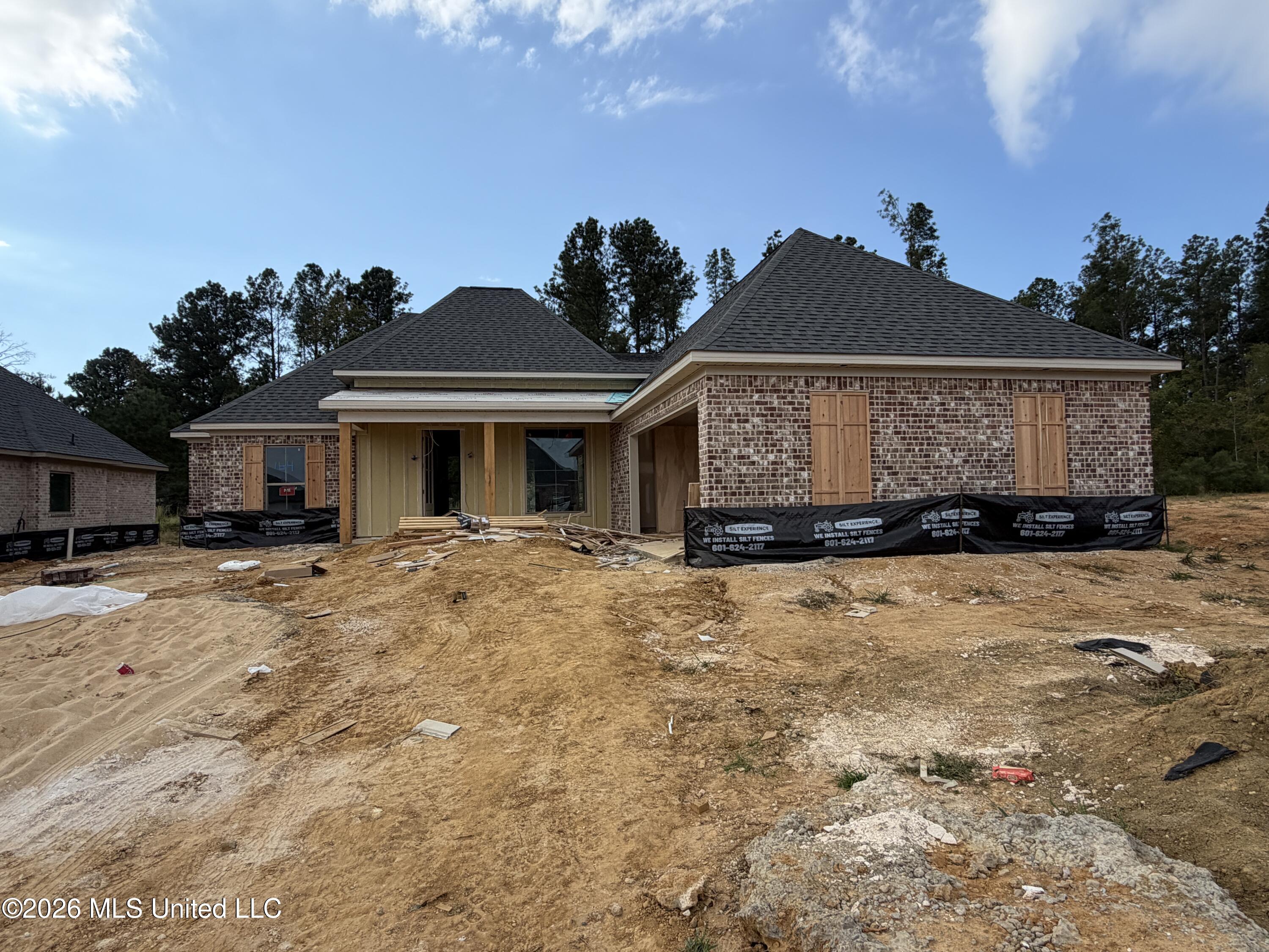 1217 Old Court Crossing — photo