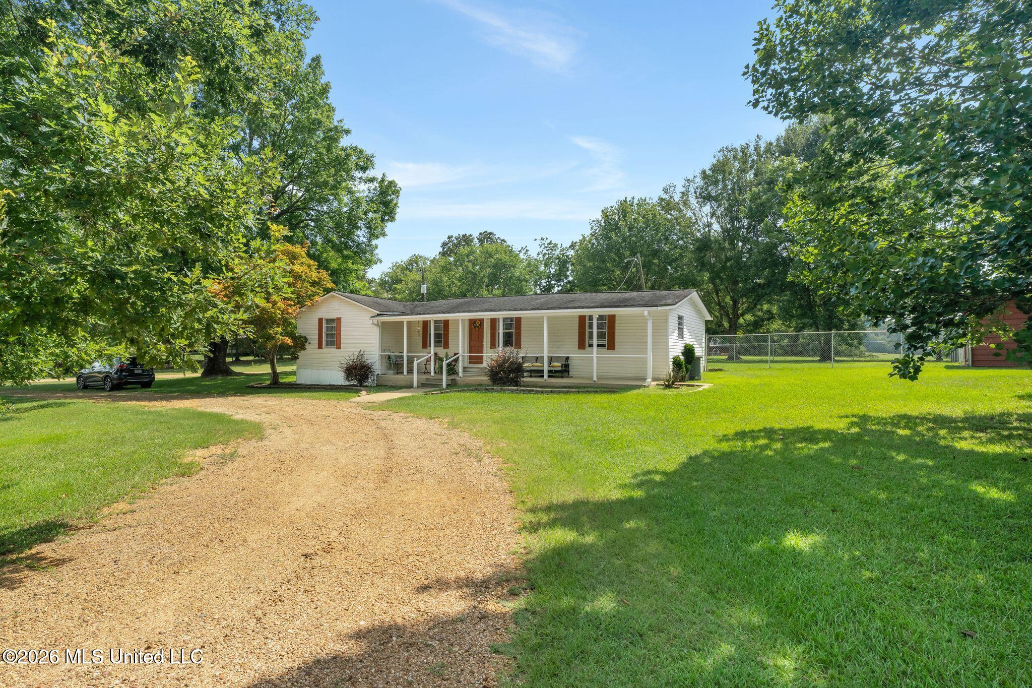 2115 Old Brookhaven Road, Summit, MS 39666 — photo 2