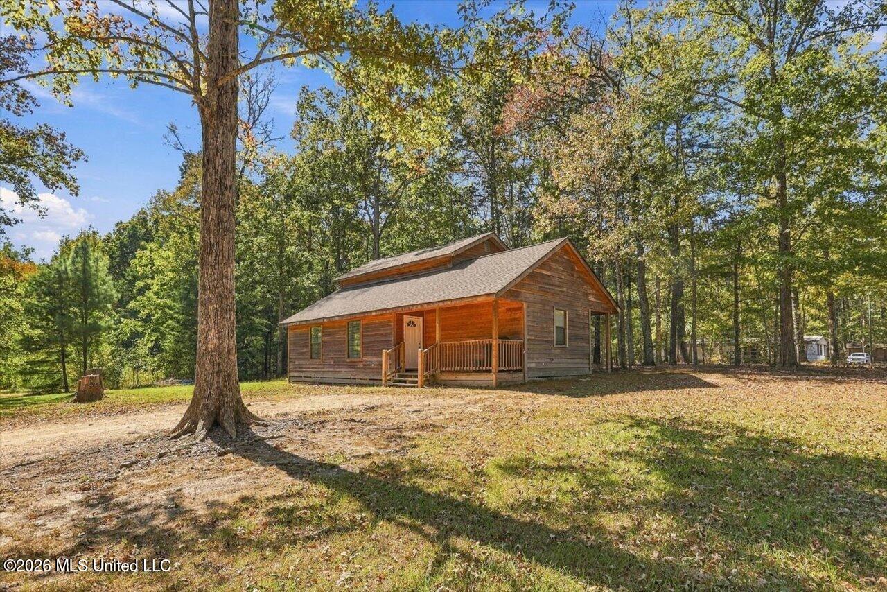 267 Hunters Lane — photo