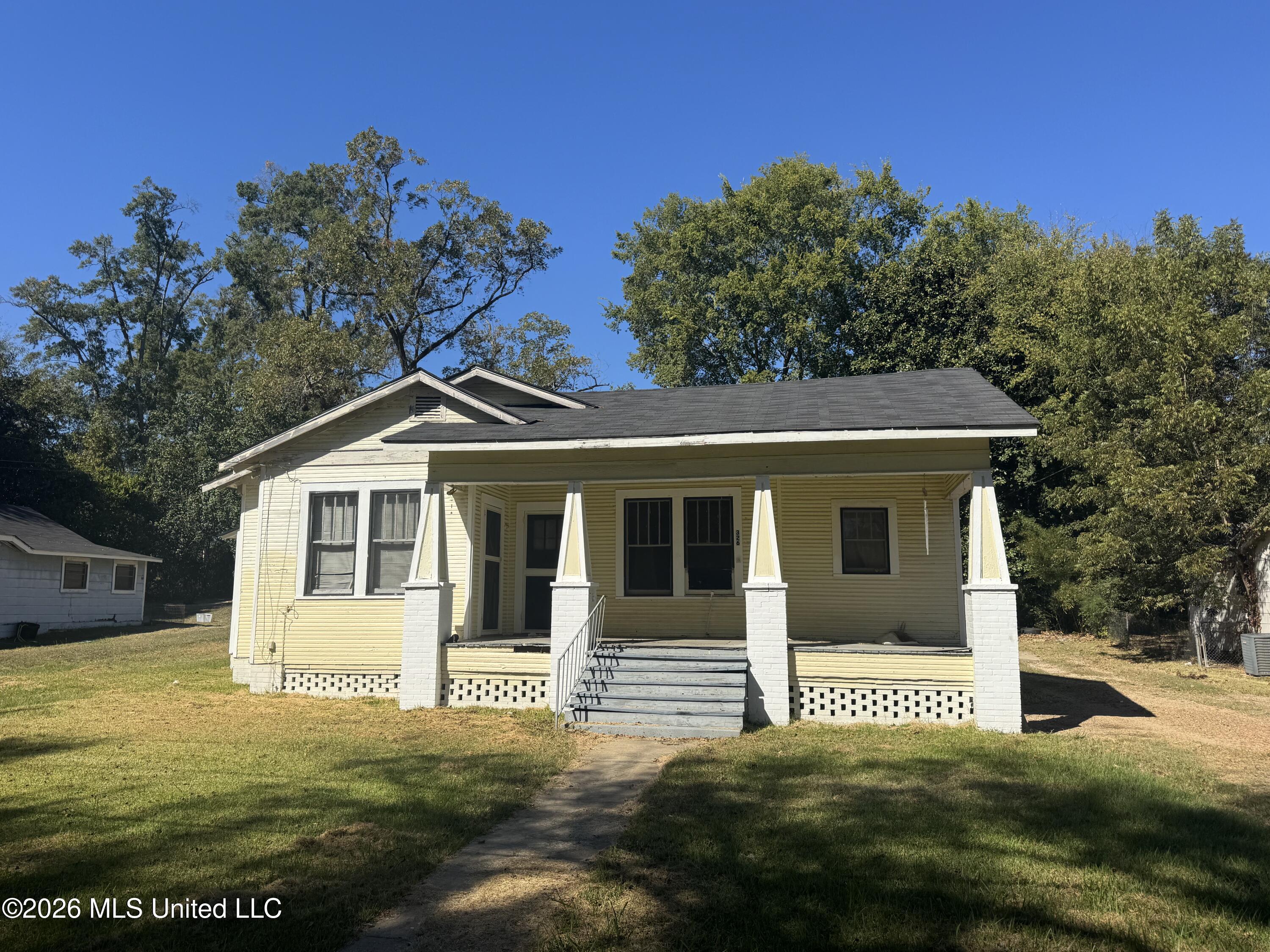 326 W Court Street — photo