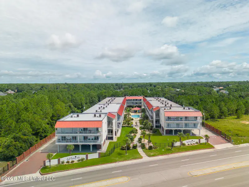 1453 E Beach Boulevard #306 — photo