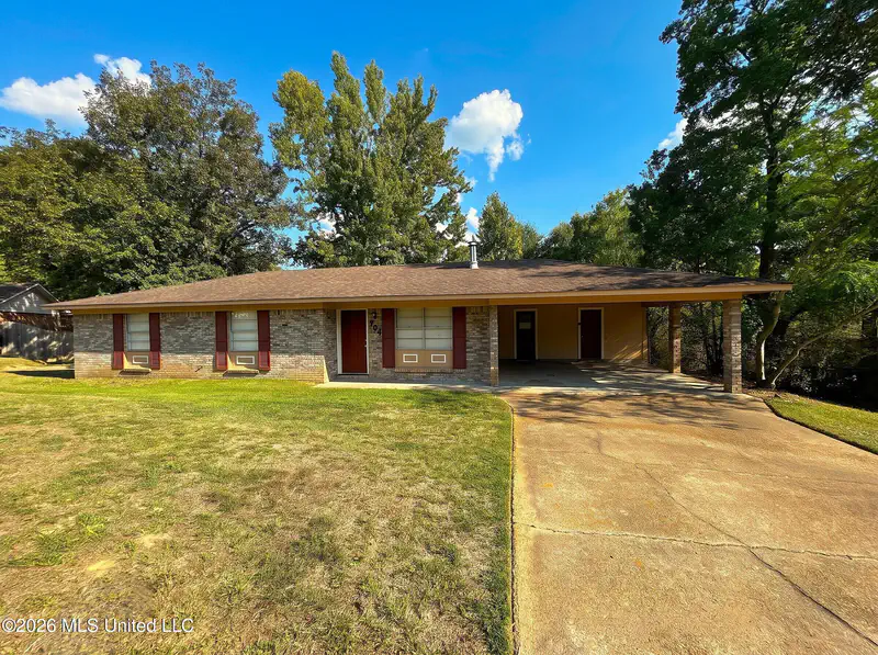 106 Beaumont Circle — photo