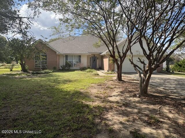 203 Shaw Cove — photo