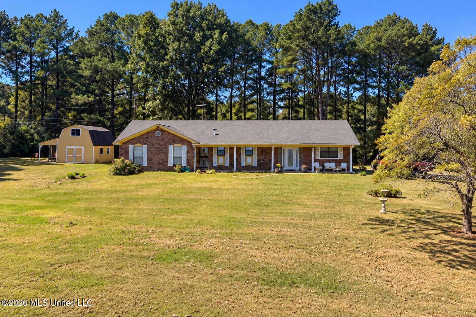 2402 S Highway 309 — photo