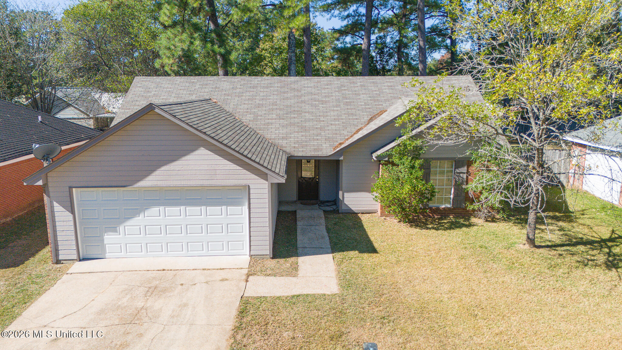 449 Riverbend Drive — photo
