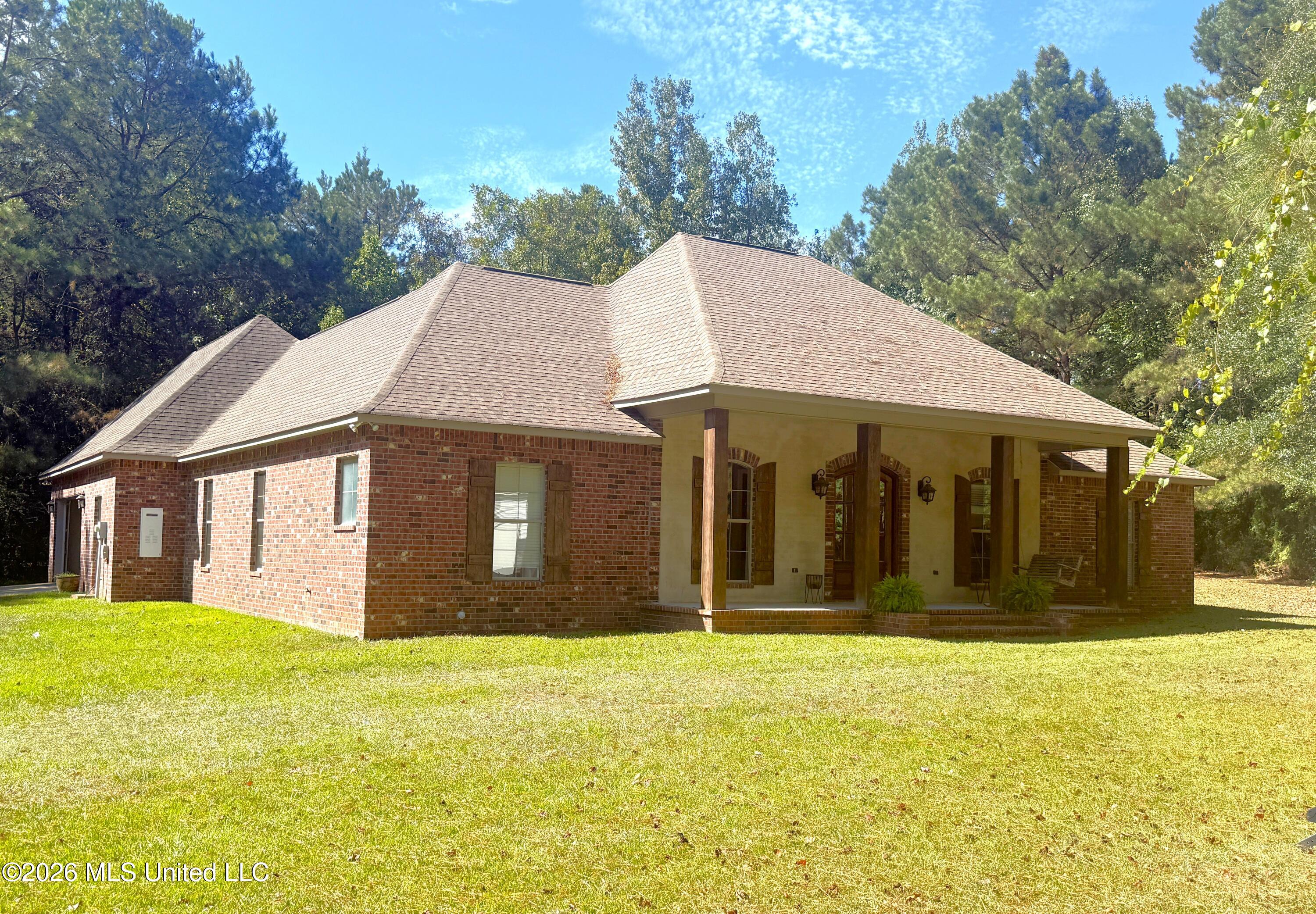 1038 Quail Ridge Drive, McComb, MS 39648 — photo 2
