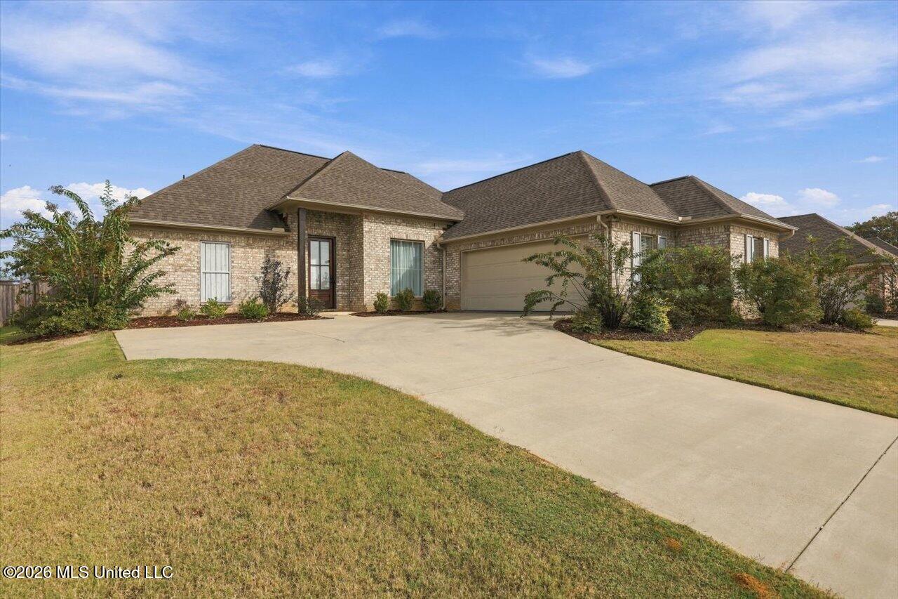 229 Dunbar Trail — photo