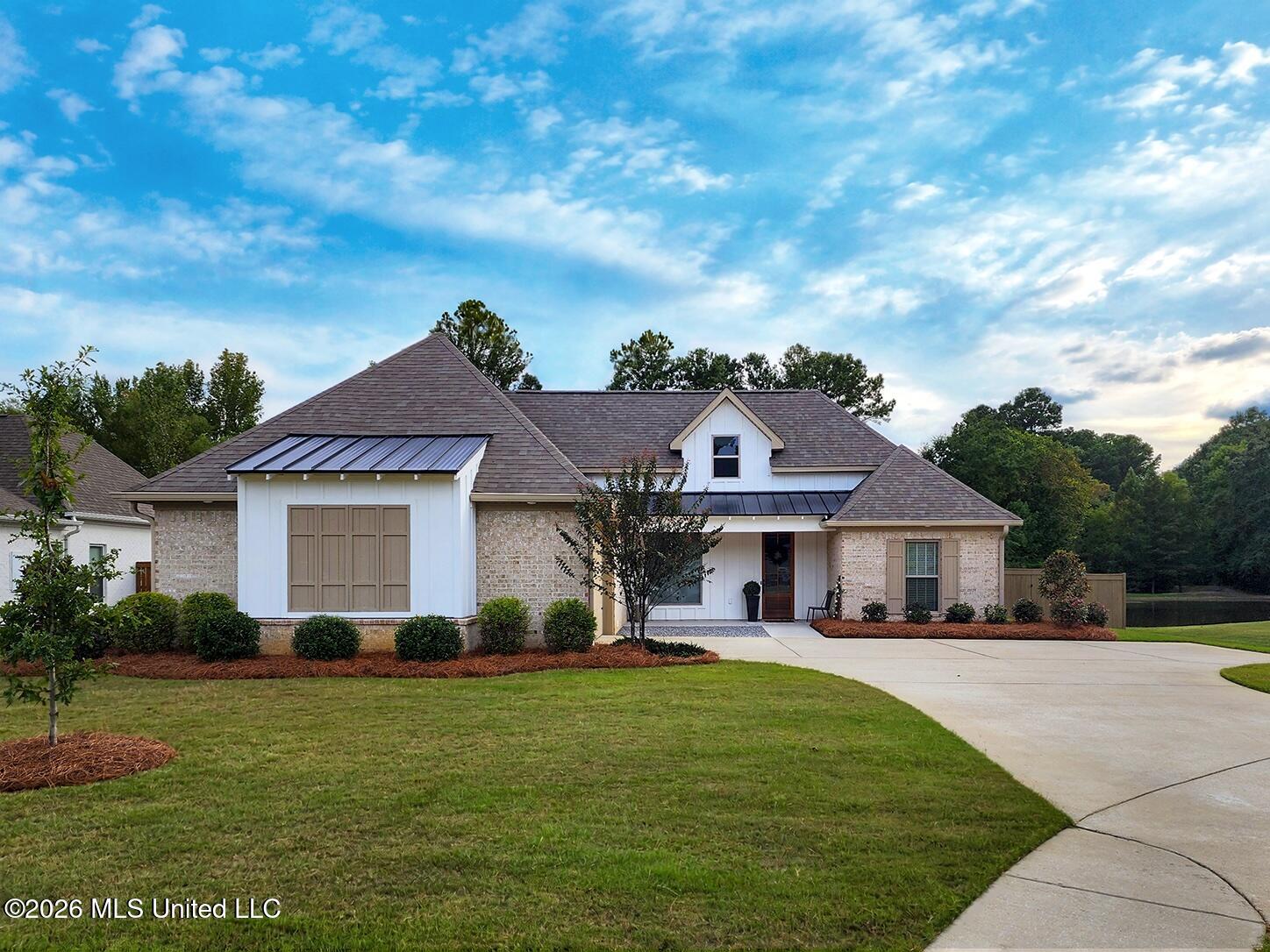 623 Wild Horse Lane — photo
