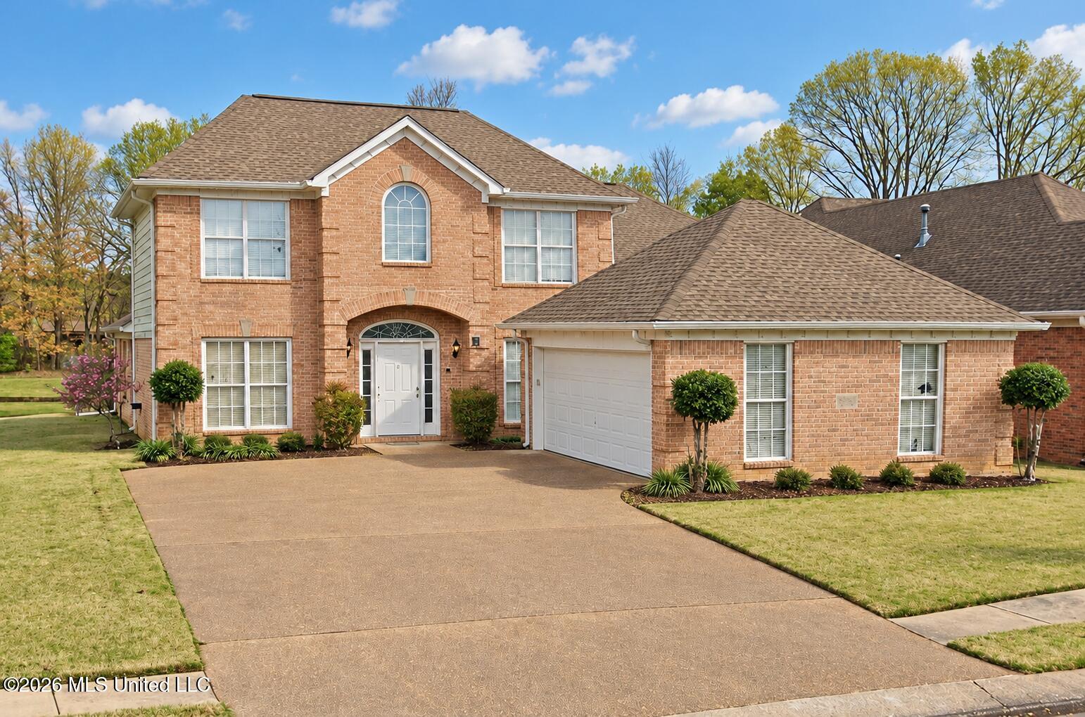 4930 Graham Lake Drive — photo