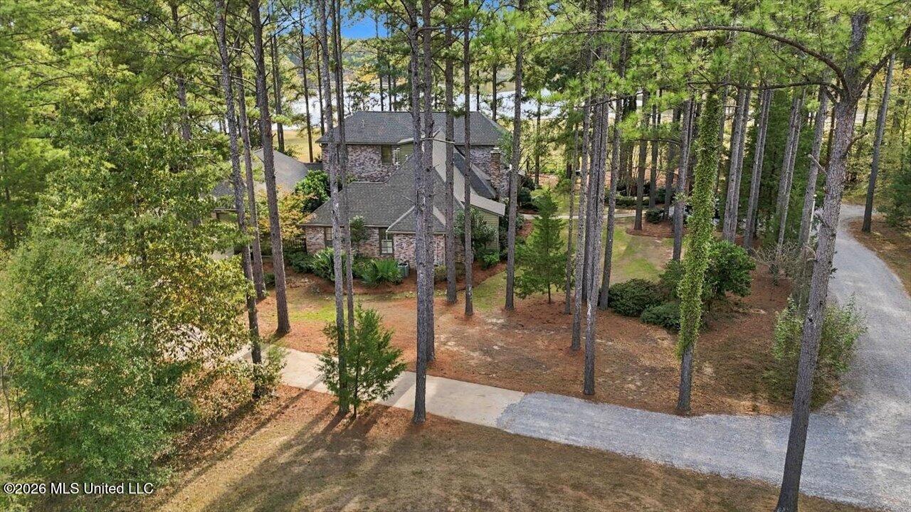 195 Eden Lane — photo