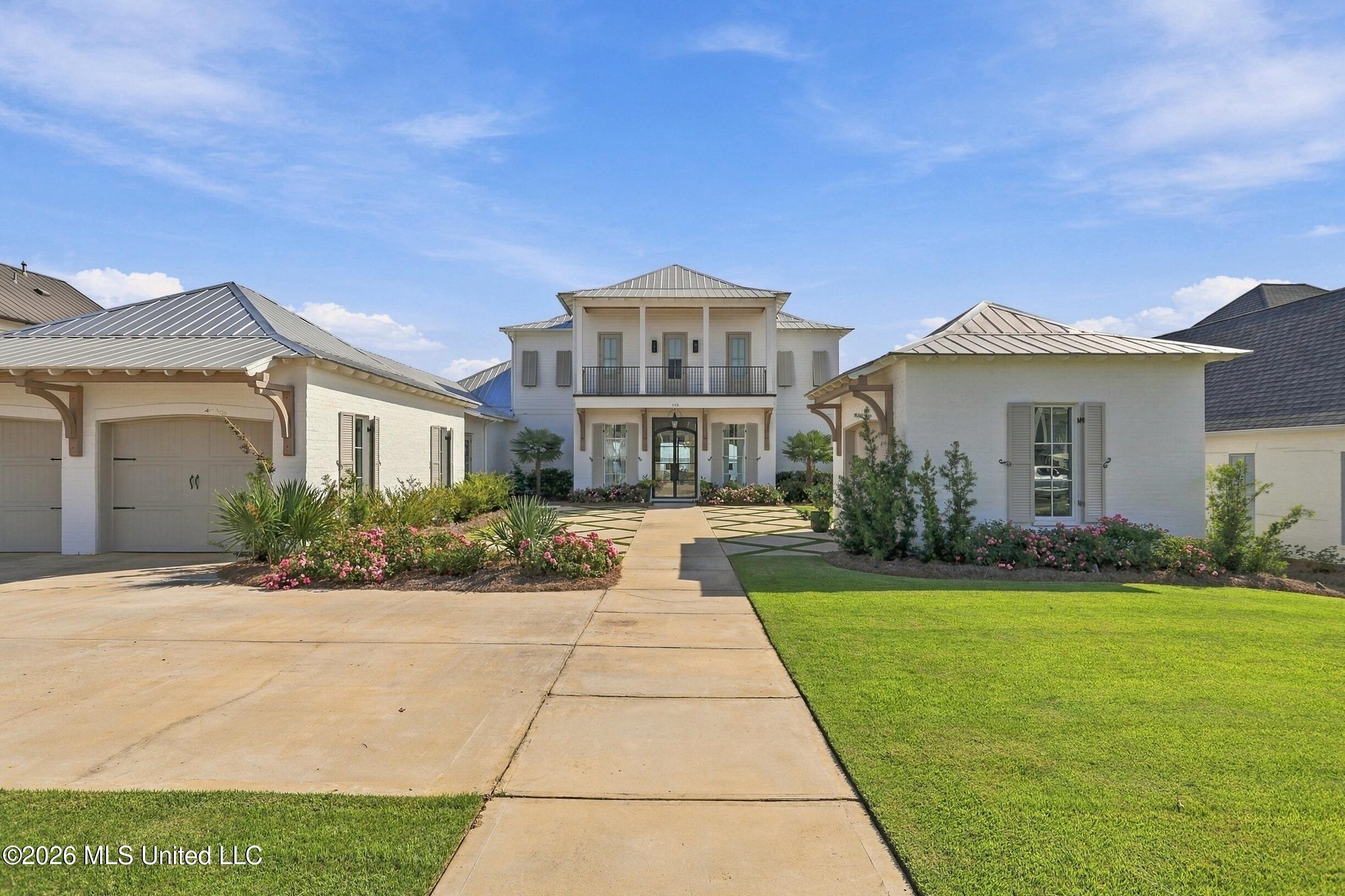 125 N Natchez Drive — photo