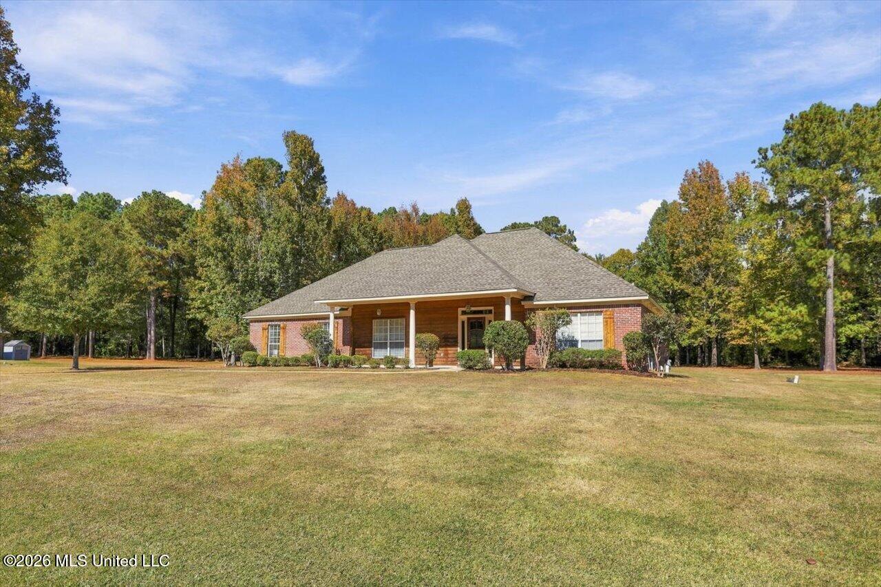 108 Stratford Drive — photo