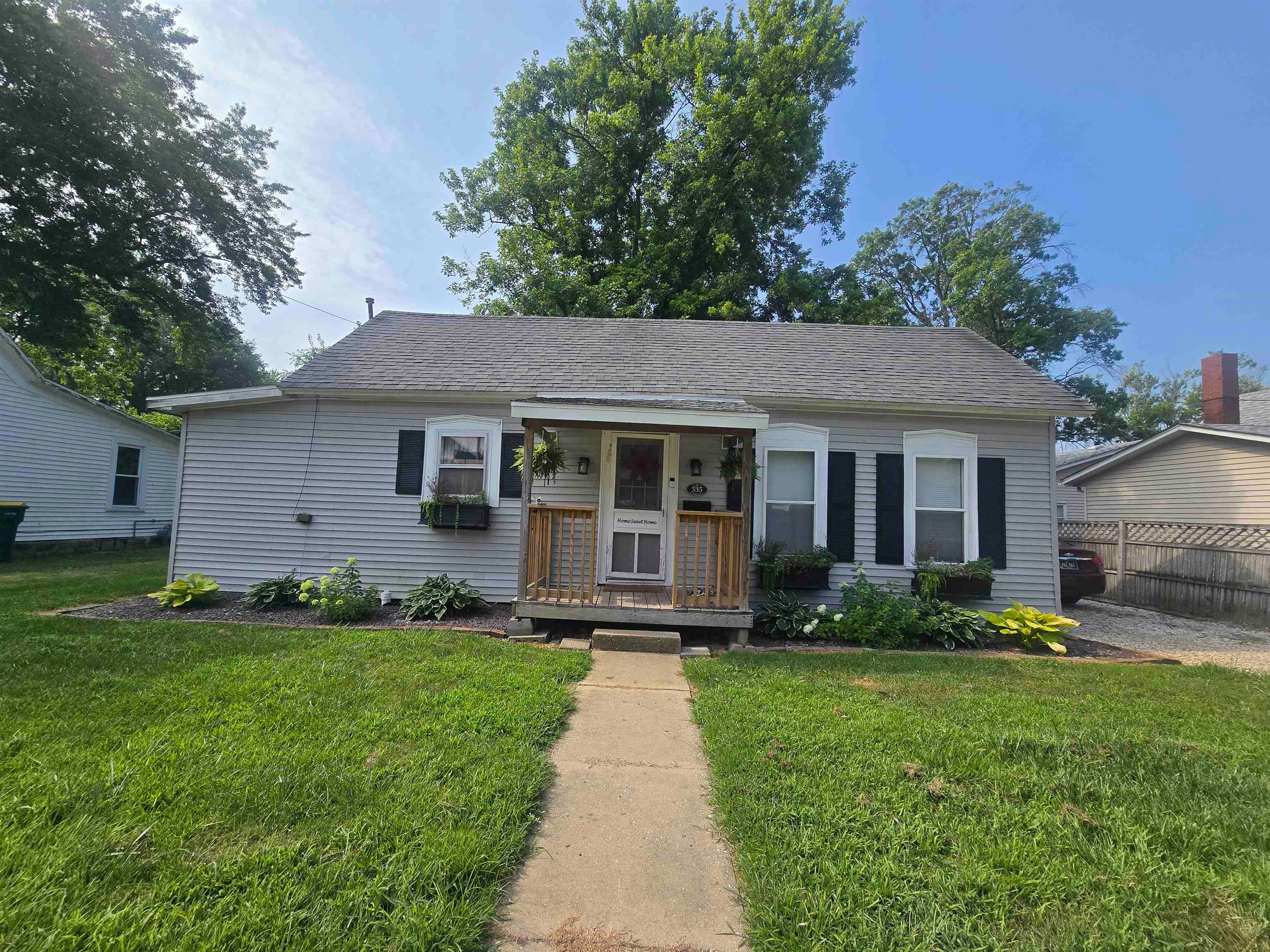 535 W McDonough Street — photo