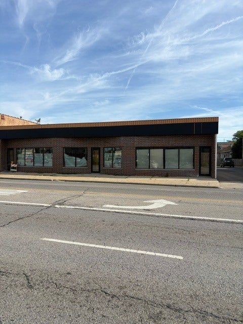 9514 W Grand Avenue — photo