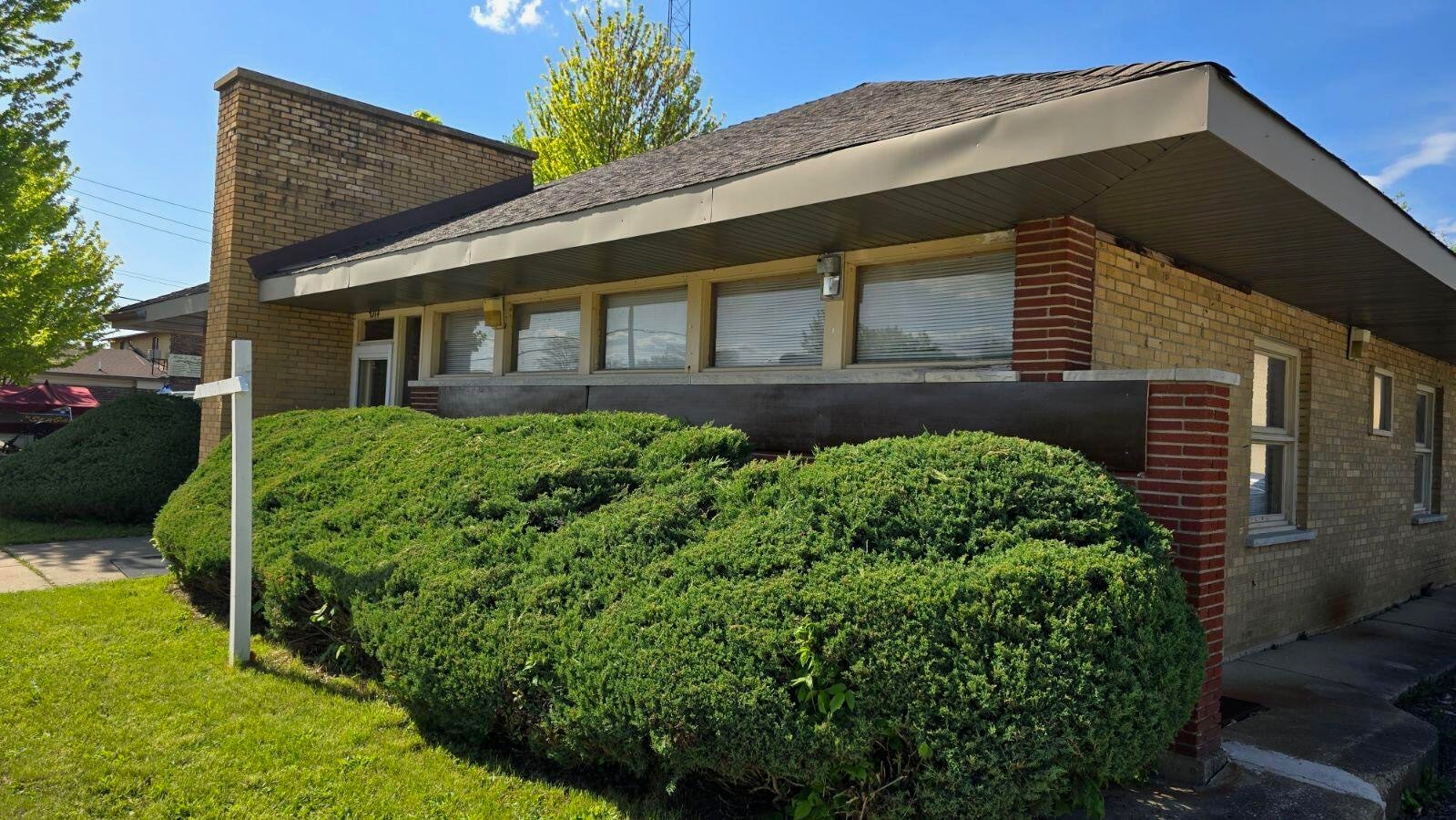 7314 Hancock Drive — photo