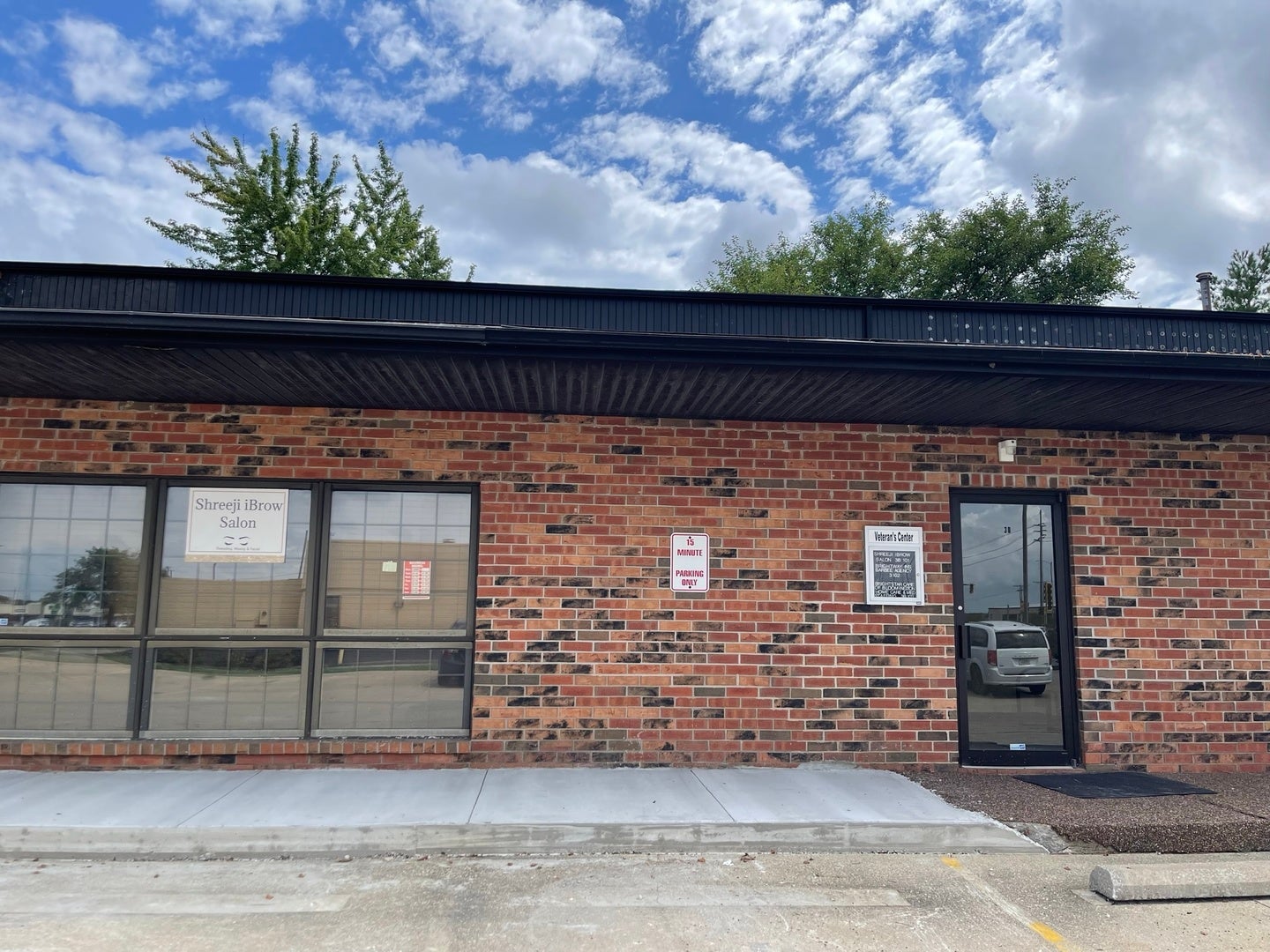 1319 Veterans Parkway 3-B102 — photo