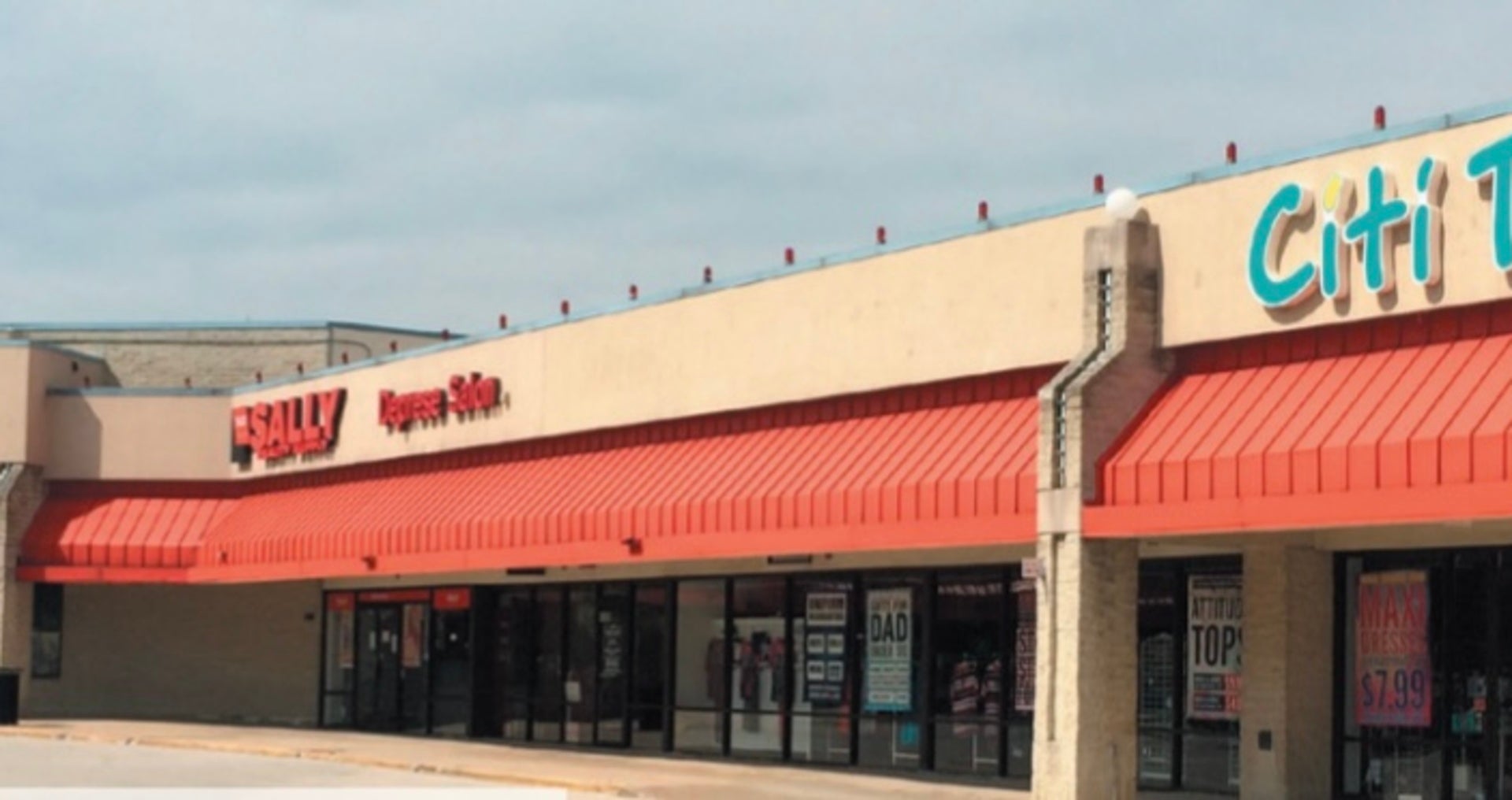 4233 Lincoln Highway — photo