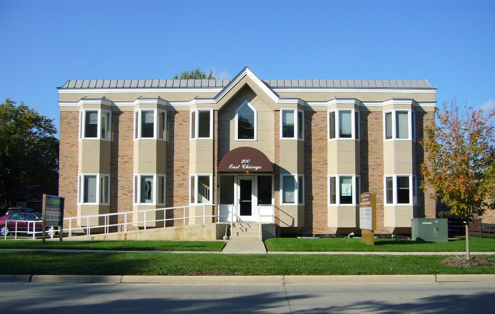 200 E Chicago Avenue 101 — photo