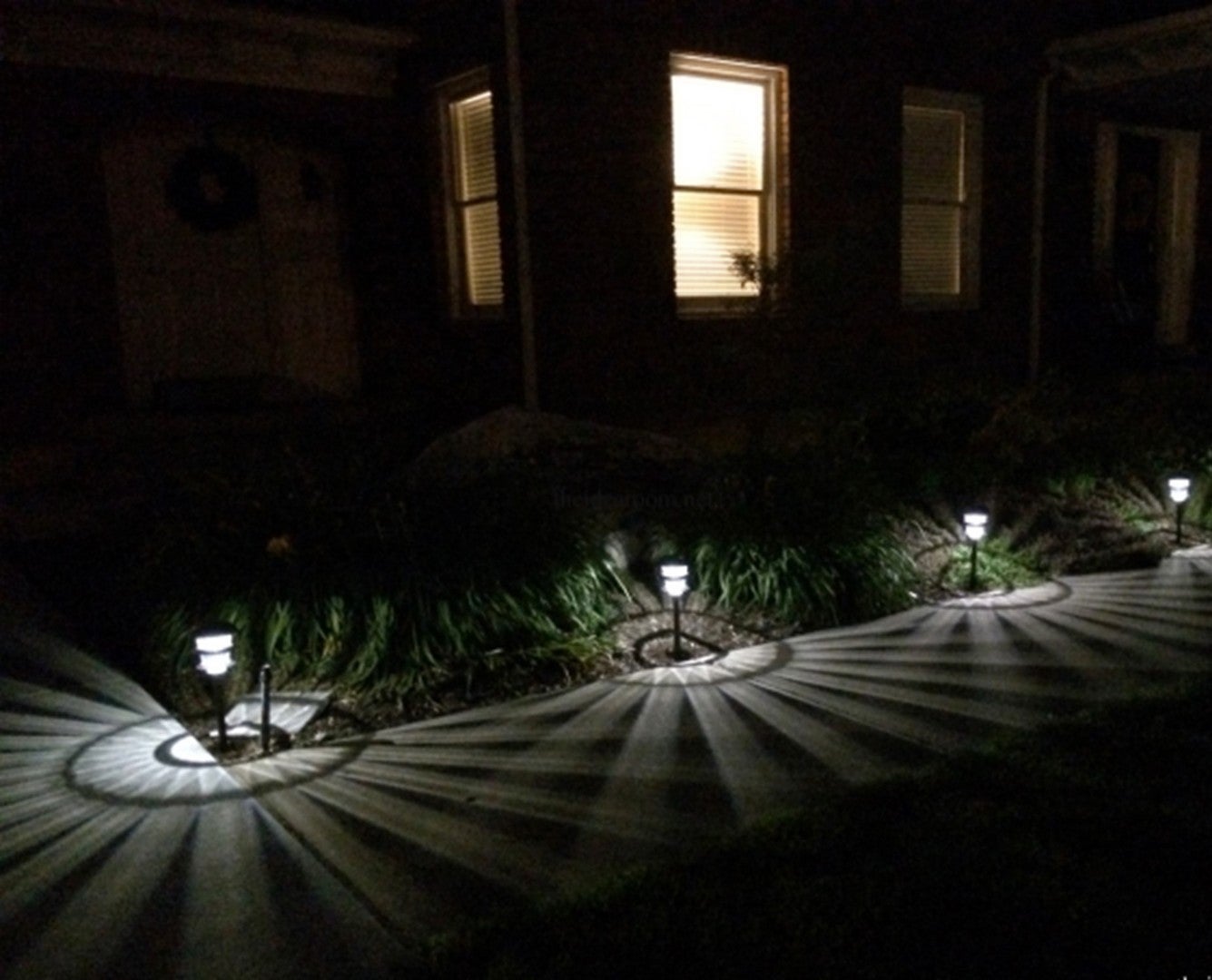 Home in Roselle, IL 60172 — photo 3