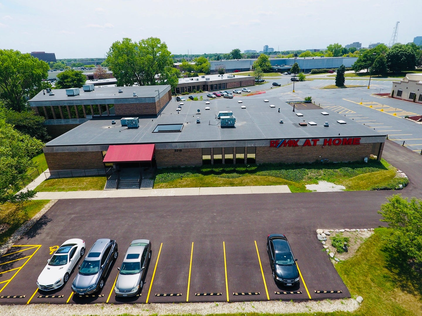 3215 Algonquin Road a12 — photo
