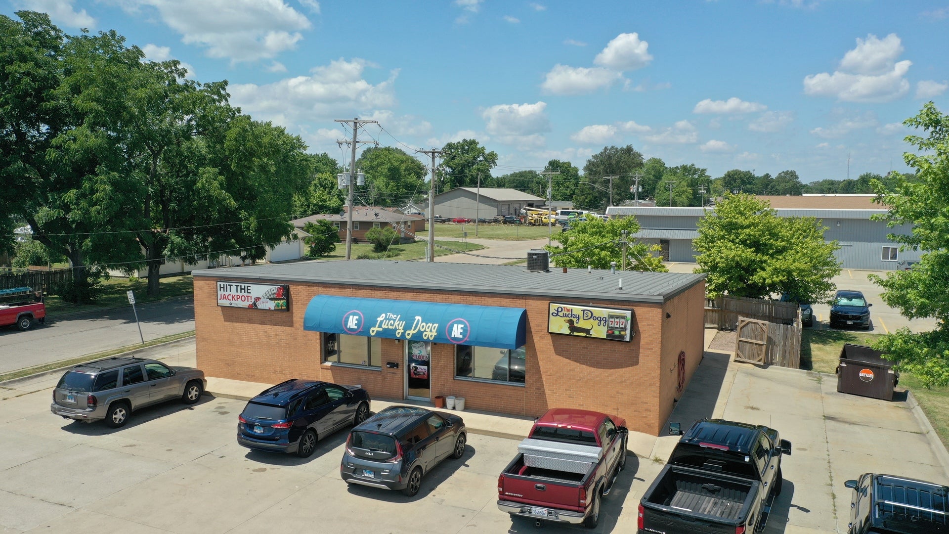 401 Limit Street — photo