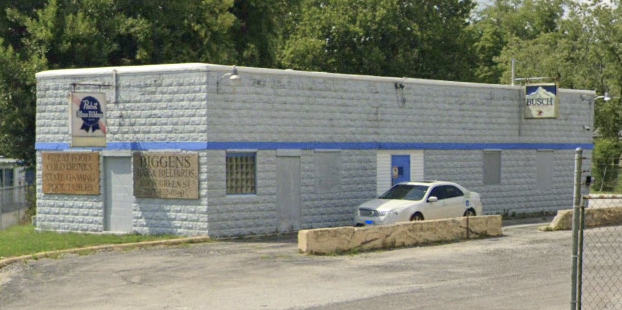 858 W Green Street — photo