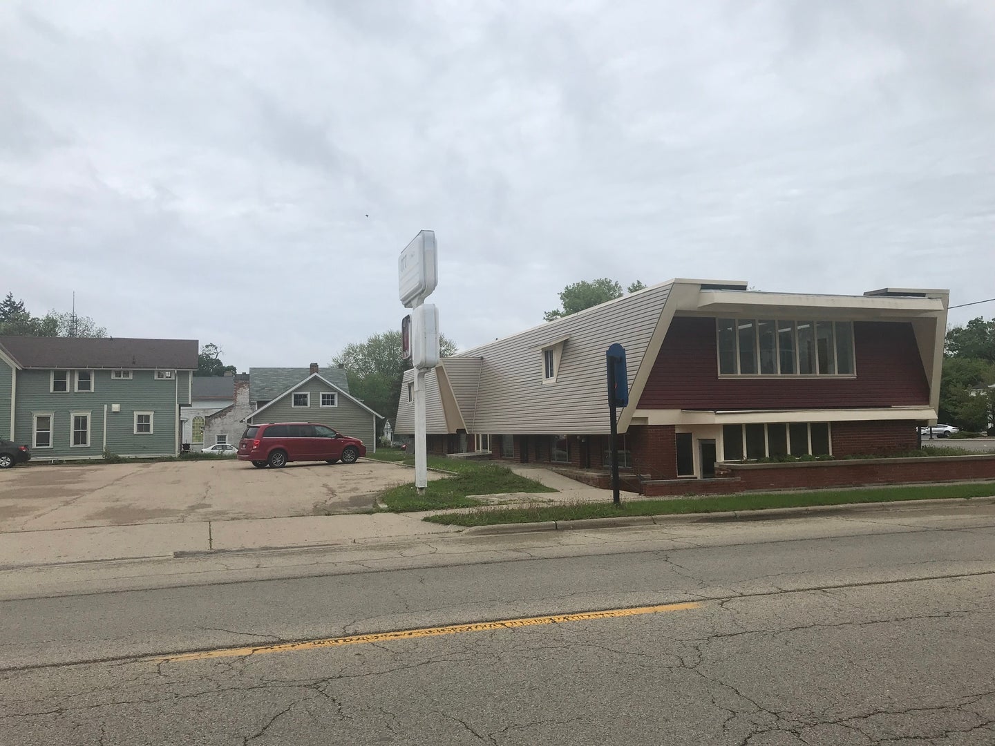 777 S Main Street All — photo