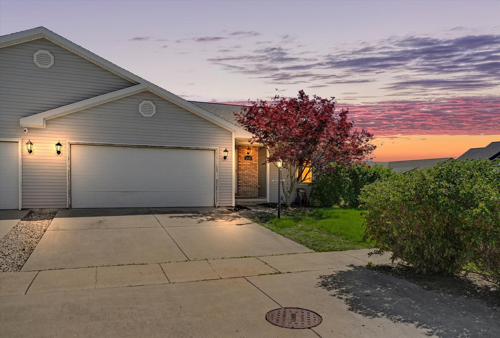 1601 E Lexington Drive — photo