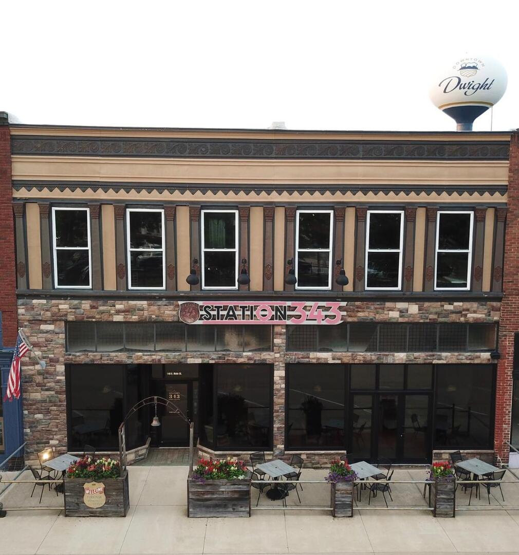 140 E Main Street — photo