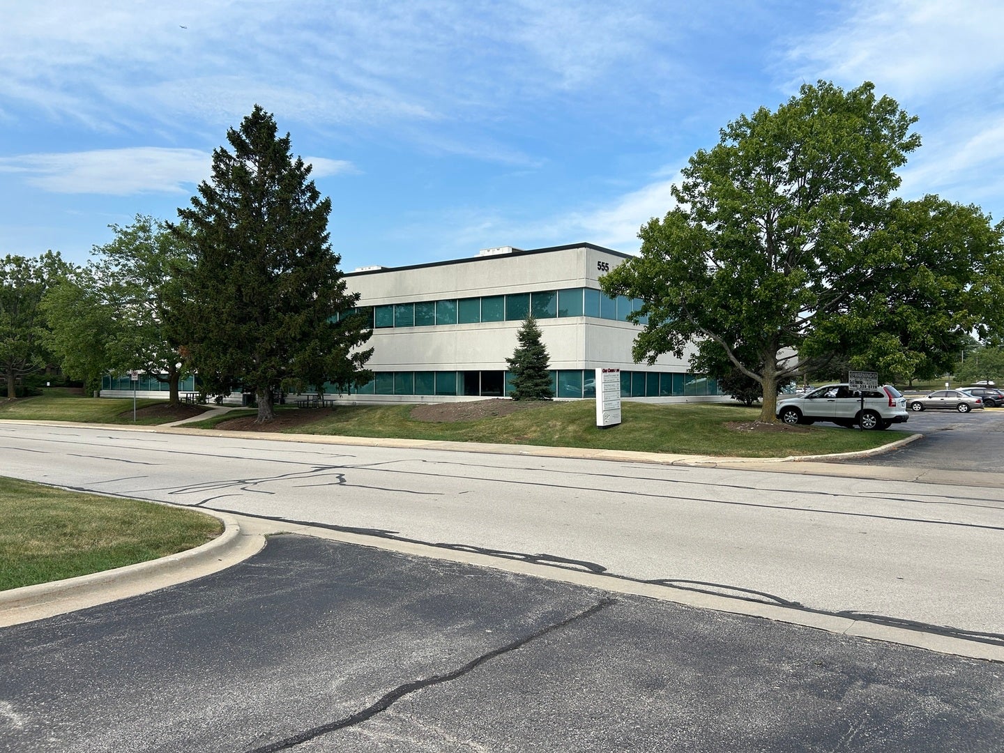555 Waters Edge Lane — photo