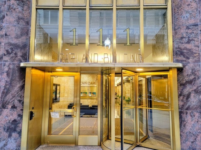 Home in Chicago, IL 60602 — photo 2