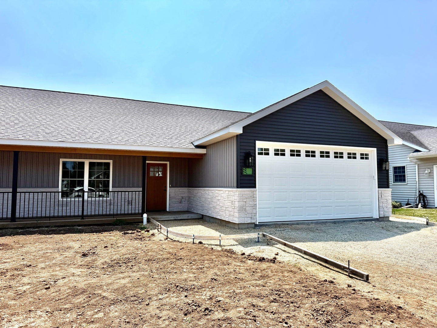 1421 North Ridge Drive — photo
