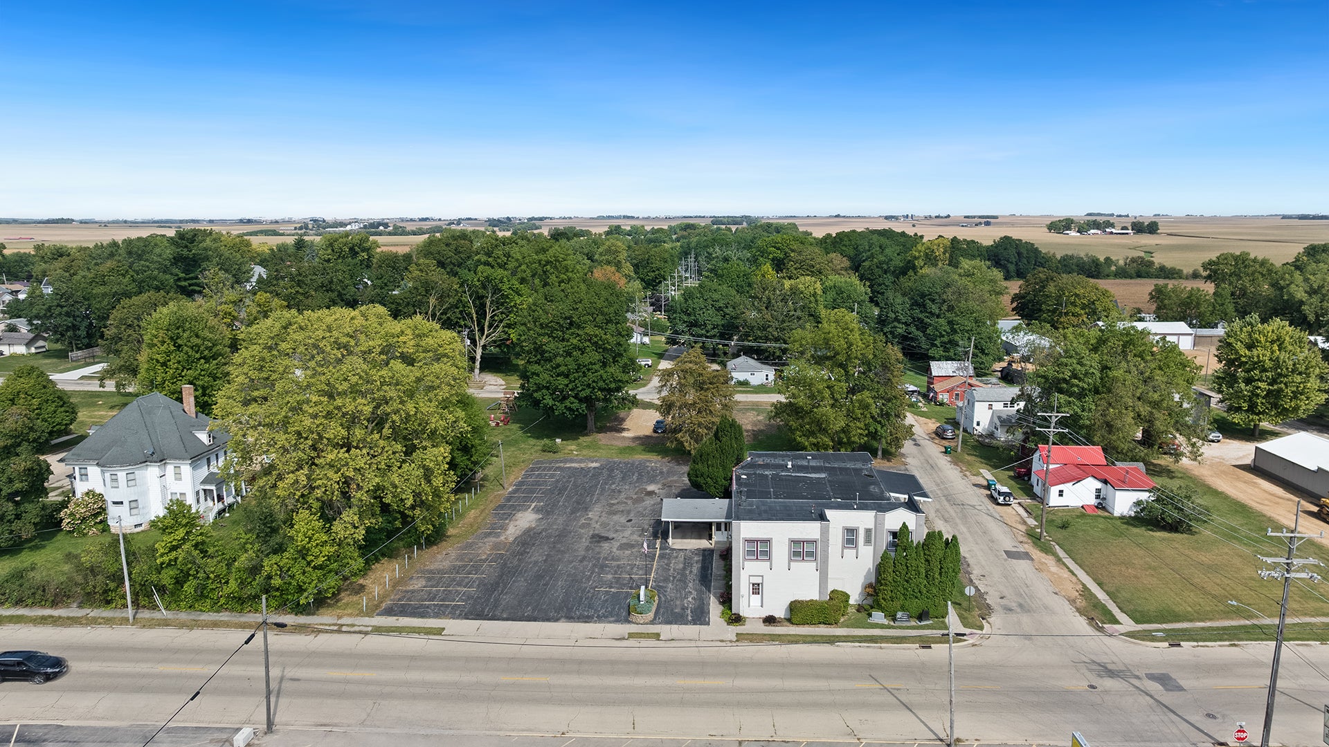 110 E Dixon Street — photo
