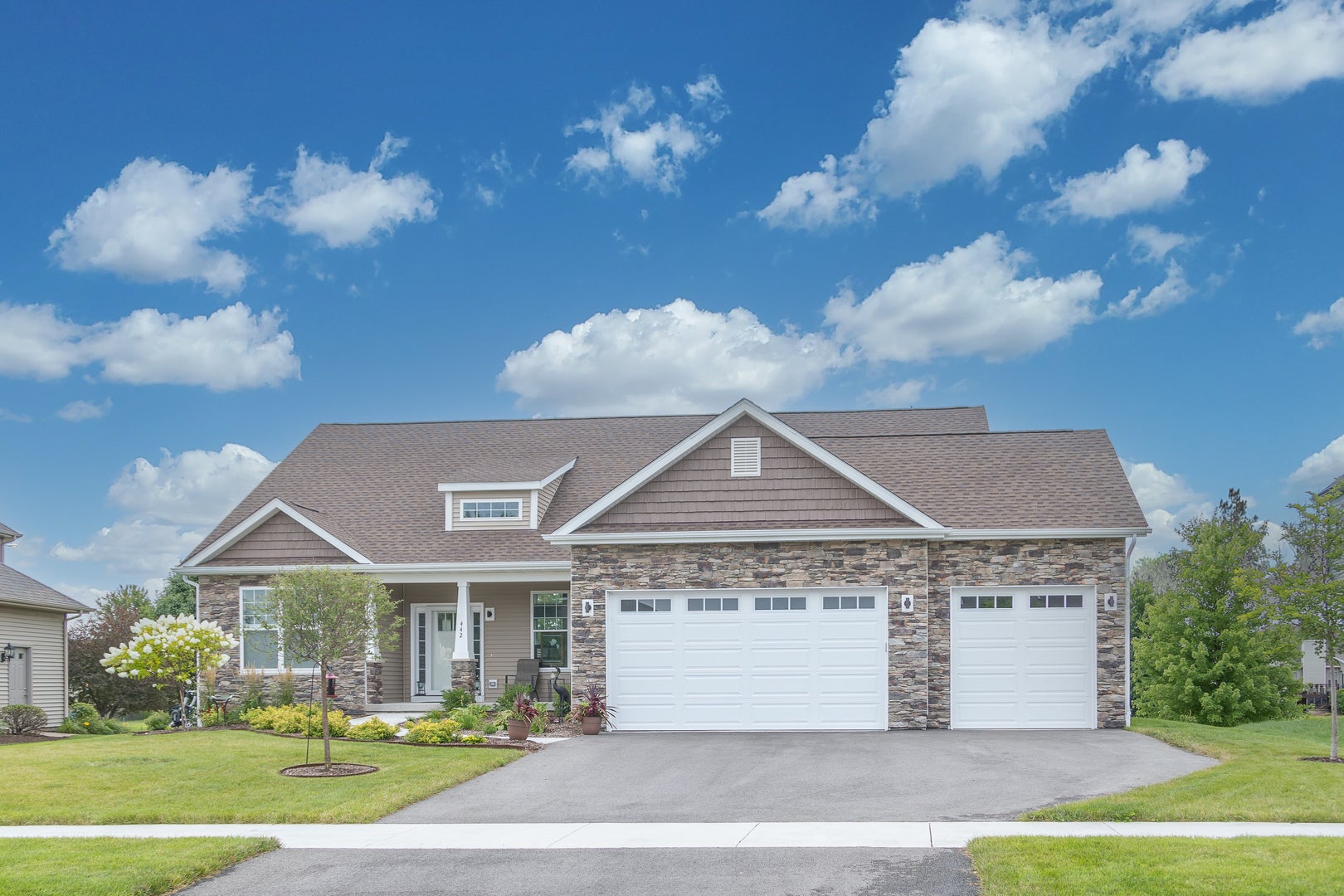 Lot 240 Zagreb Avenue — photo