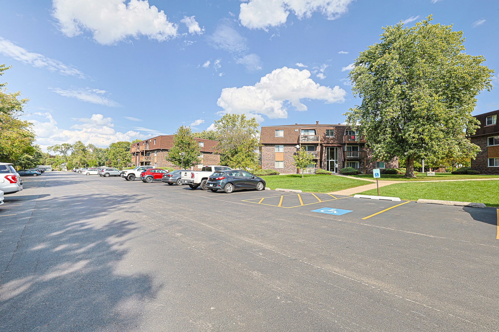 19380 Wolf Road 6 — photo