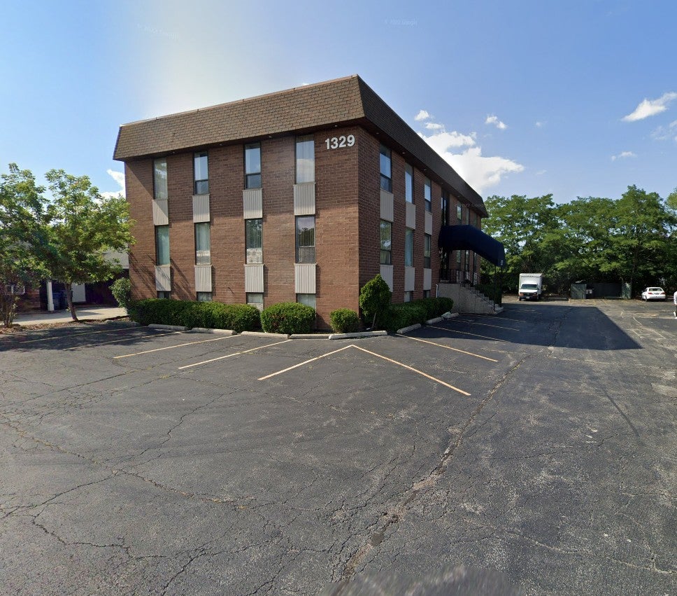 1329 W Irving Park Road 201 — photo