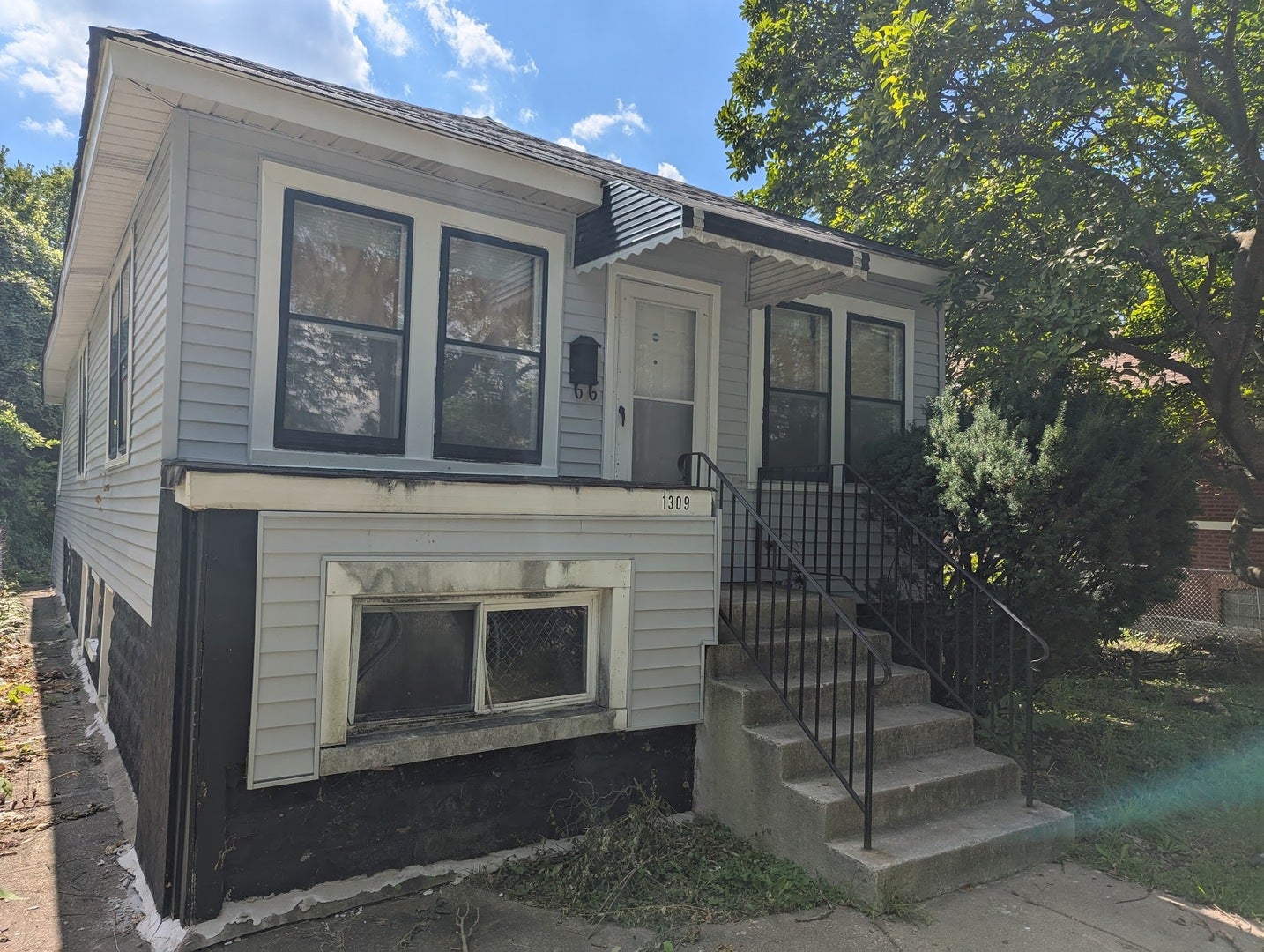 1309 W 110th Place — photo