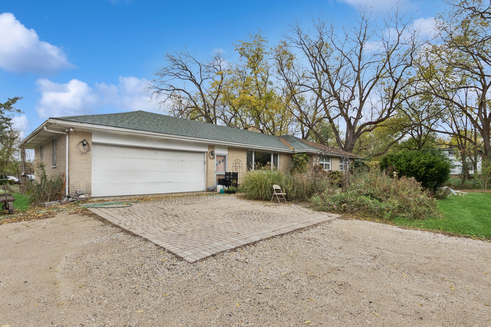 23520 N Old Mchenry Road — photo