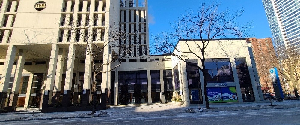 1122 N Clark Street — photo